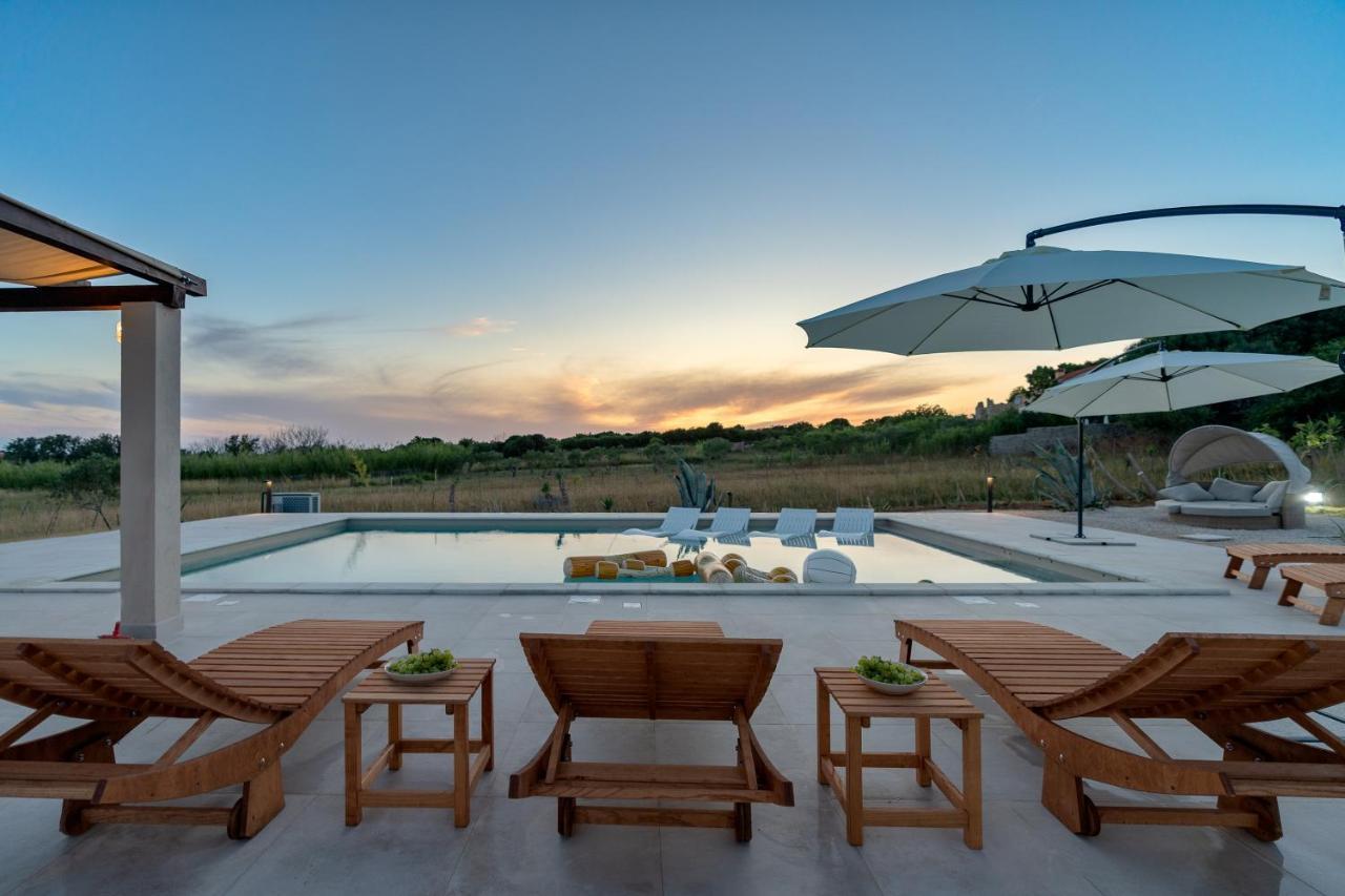Villa Slatina Near Zrce Beach Novalja Kültér fotó